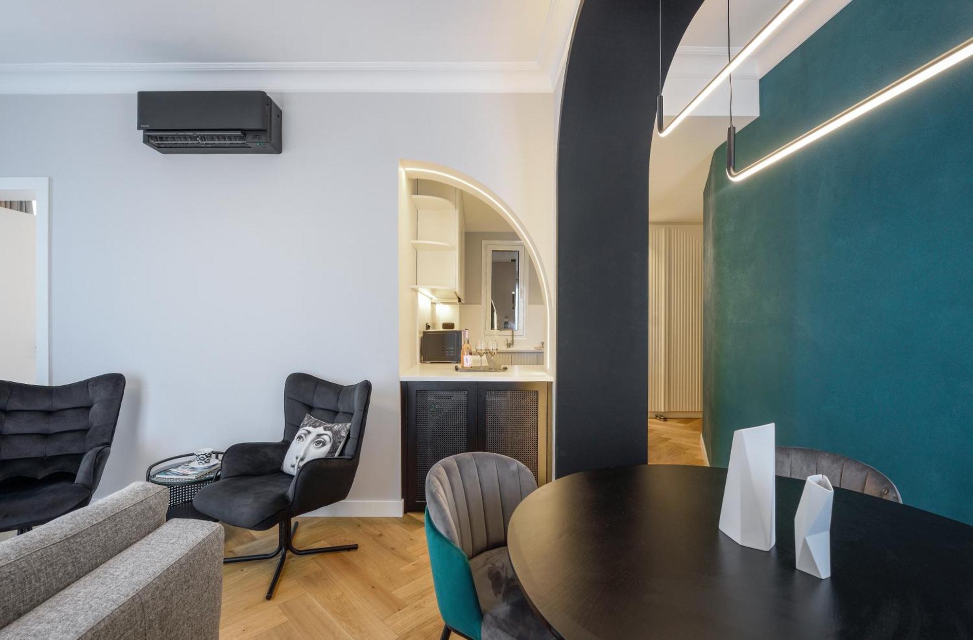 King Apartment Thessaloniki By Luxlikehome Tessalónica Exterior foto